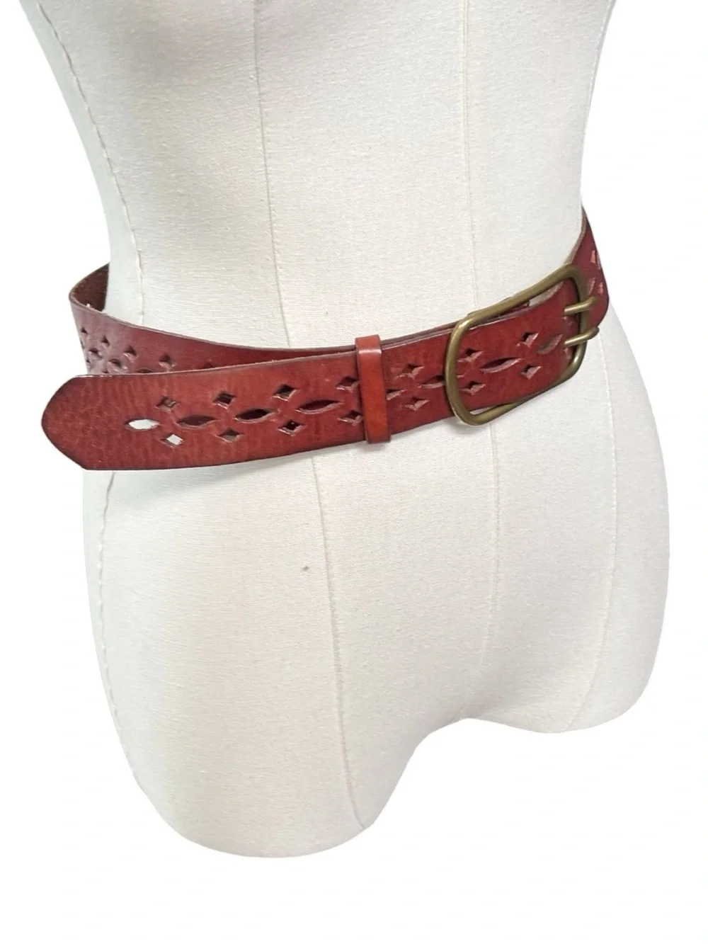 J. crew vintage hand made in England cut out design leather belt solid brass | S